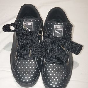 Black and Silver Thick Lace Pumas